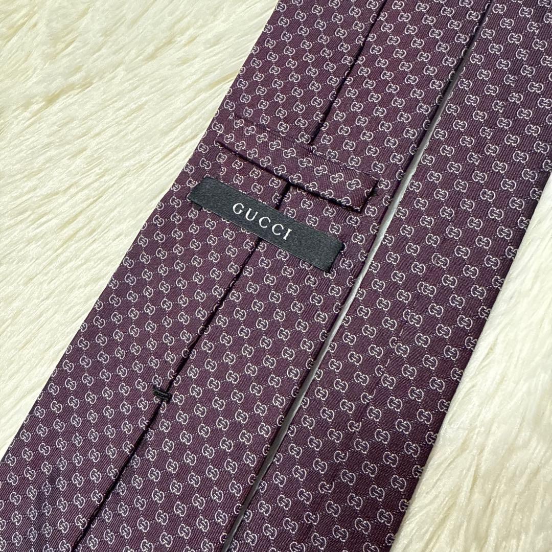 【未使用級】GUCCI ネクタイ　高級シルク　GG柄　ジャガード