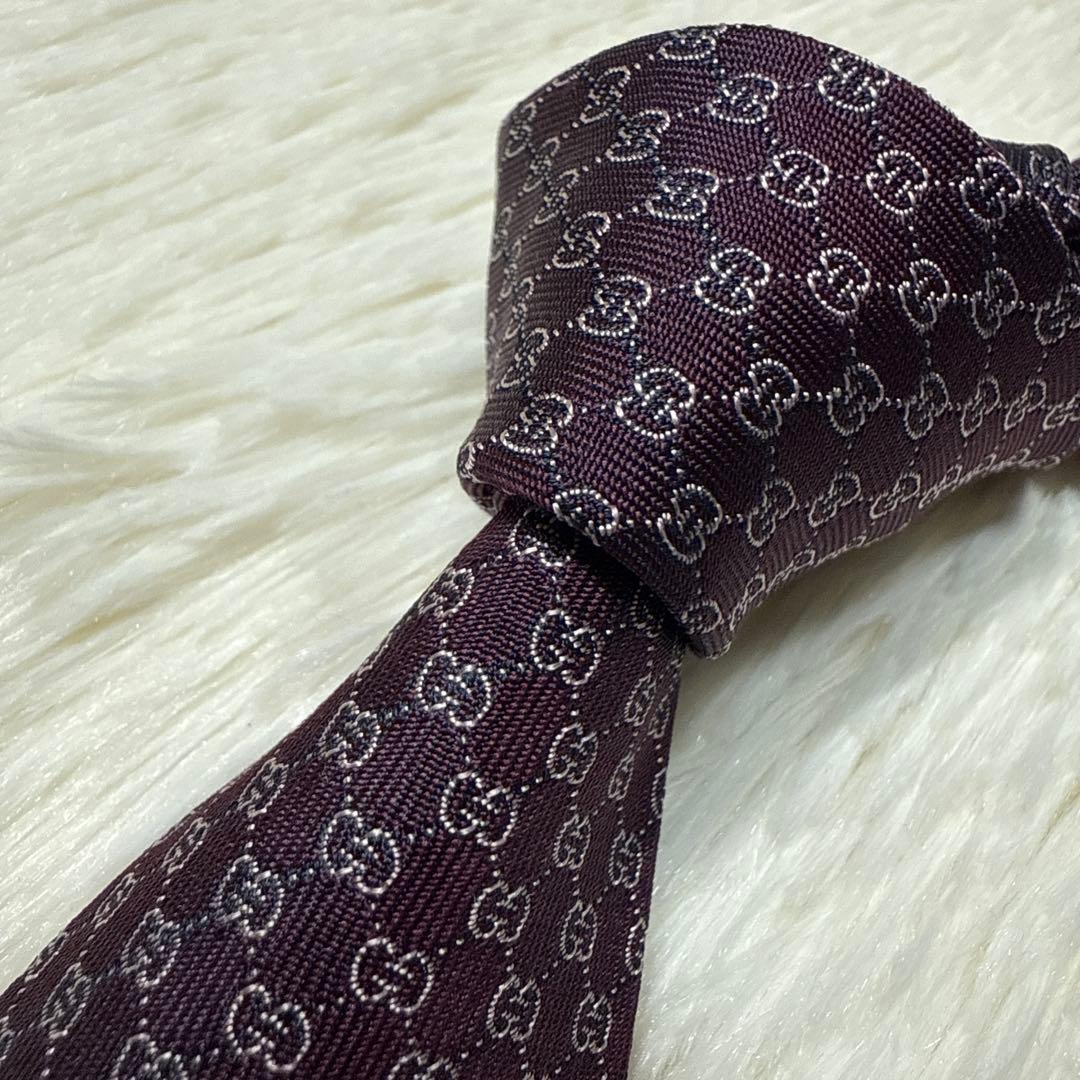 【未使用級】GUCCI ネクタイ　高級シルク　GG柄　ジャガード