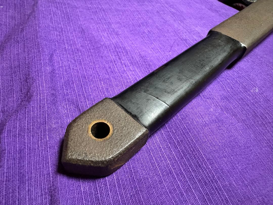 鉄味良好　手慣らし鉄扇　軍扇型　一尺一寸（日本刀装具小柄寸鉄手の内隠し武器