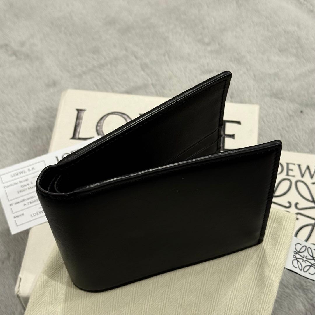 ⭐️未使用品⭐️　LOEWE　ロエベ　シグネチャーウォレット　二つ折り財布