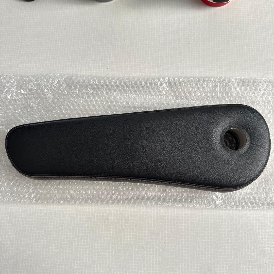 20ヴェルファイア 運転席アームレスト