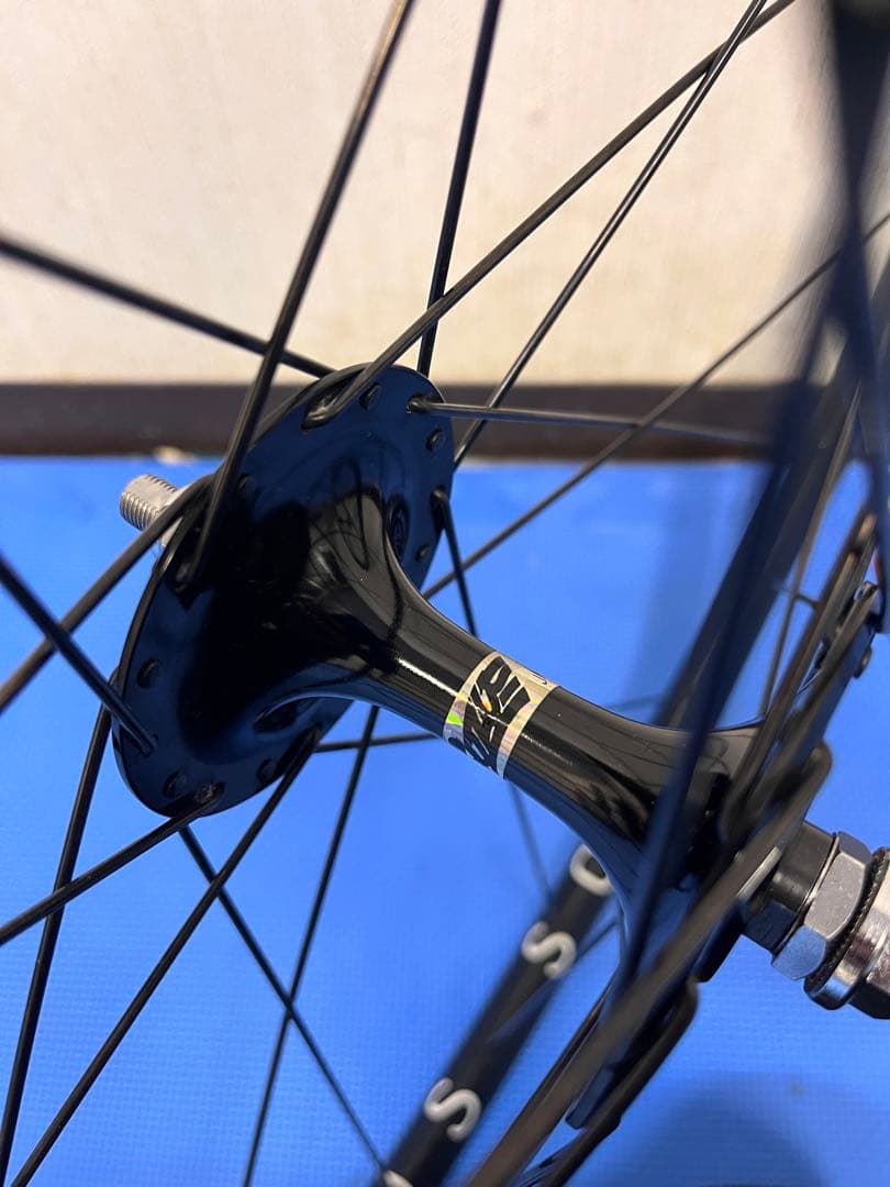 スズエプロマックス　エイチプラスサン　ピストホイール