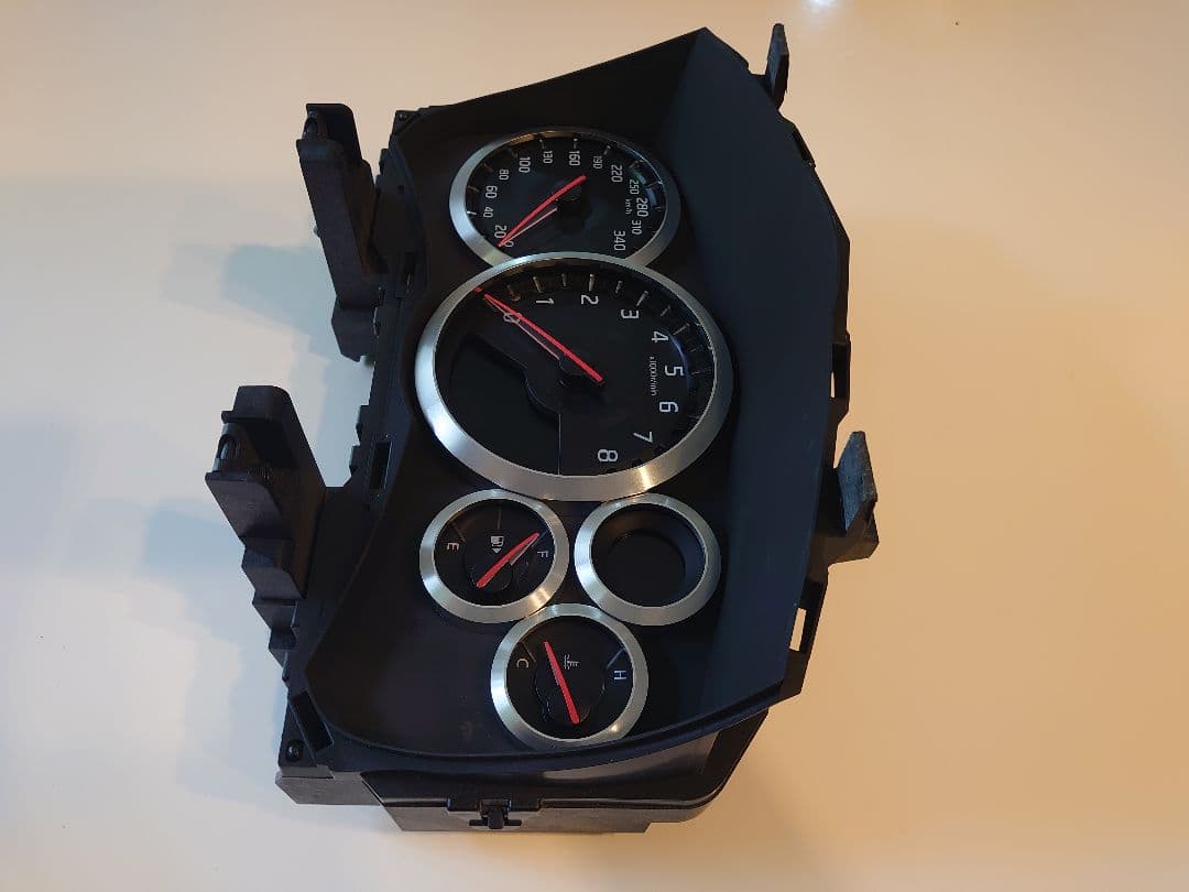 R35 GTRスピードメーター　球切れ品