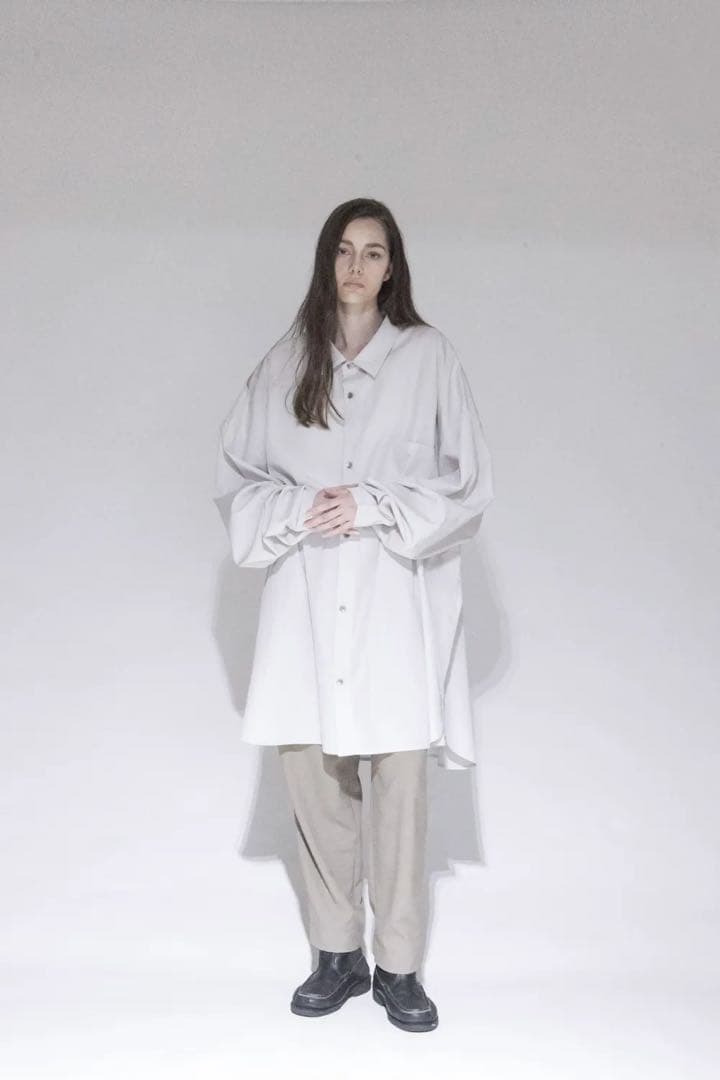 【美品】VOAAOV ギャバジンテーパードパンツ 1