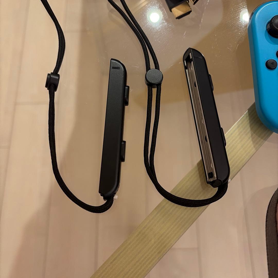 Nintendo Switch ニンテンドースイッチ 本体 付属品付き ケース付