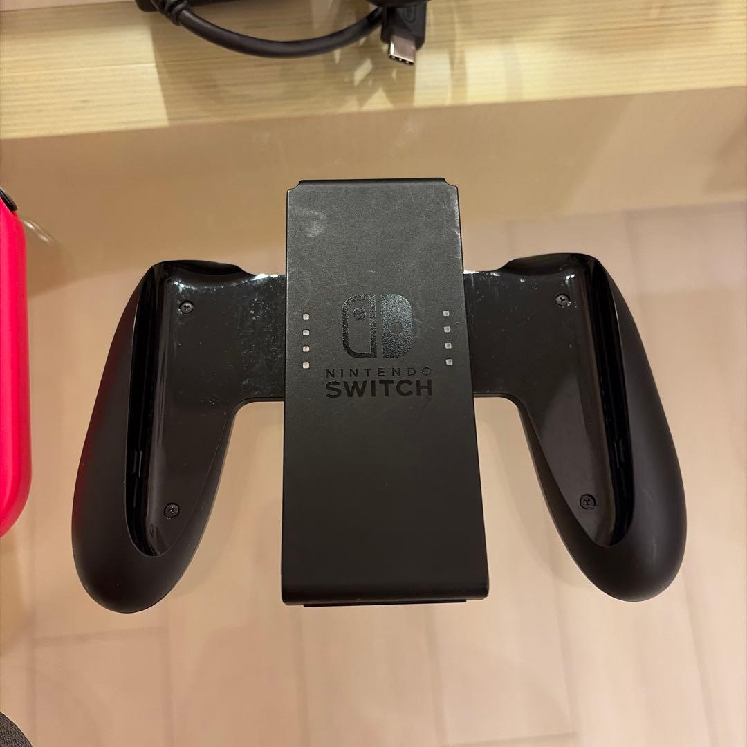 Nintendo Switch ニンテンドースイッチ 本体 付属品付き ケース付