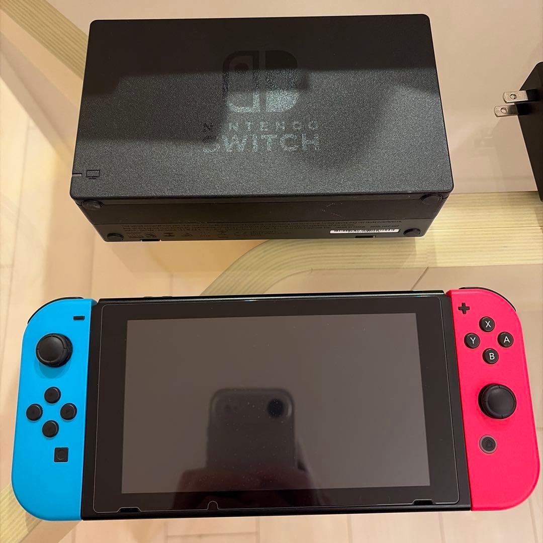 Nintendo Switch ニンテンドースイッチ 本体 付属品付き ケース付