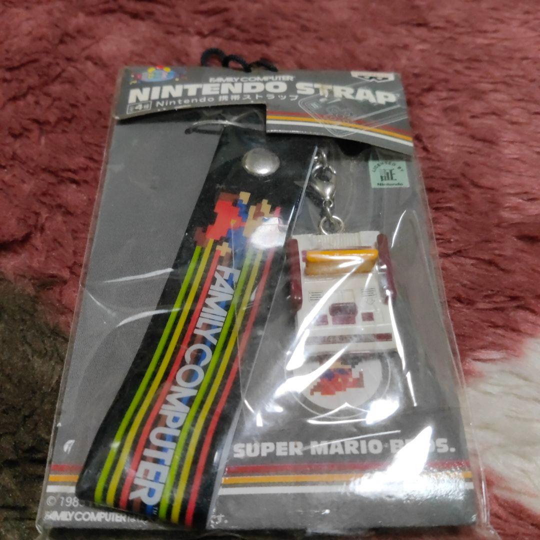 新品 Nintendo 任天堂 ストラップ スーパーマリオブラザーズ ファミコン