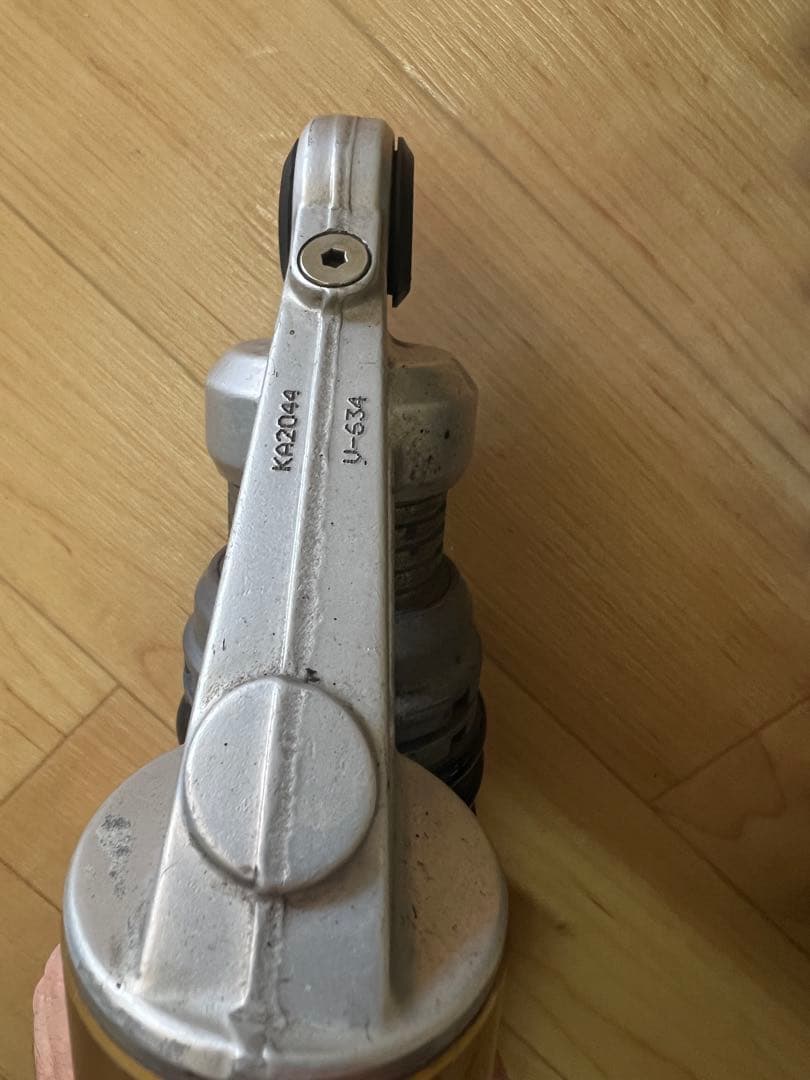 エノ　リアサスペンション　z1 z2 ゼファー　zrx400 sr400