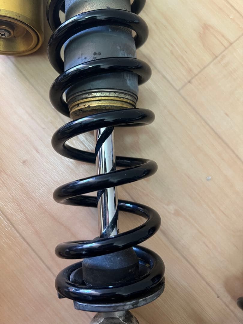 エノ　リアサスペンション　z1 z2 ゼファー　zrx400 sr400