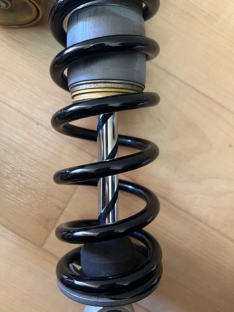 エノ　リアサスペンション　z1 z2 ゼファー　zrx400 sr400