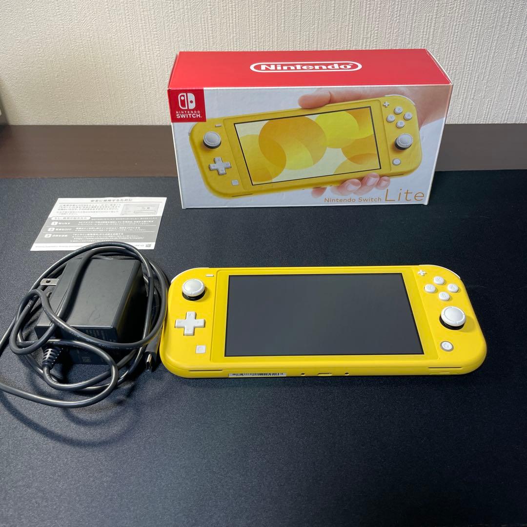 Nintendo Switch Lite ジャンク品　イエロー 充電器付き