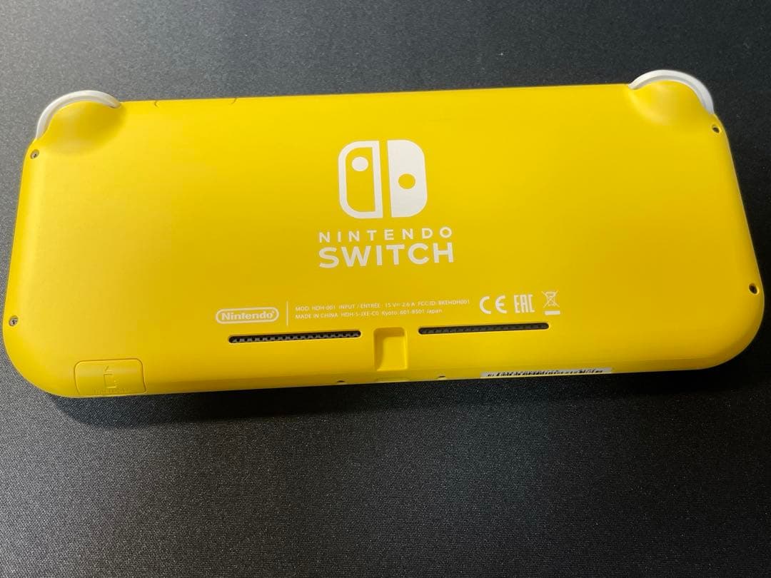 Nintendo Switch Lite ジャンク品　イエロー 充電器付き