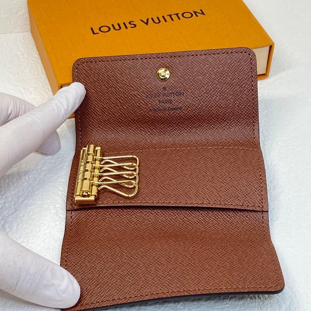 【未使用品】ルイヴィトン モノグラム4連キーケースミュルティクレ4 M69517