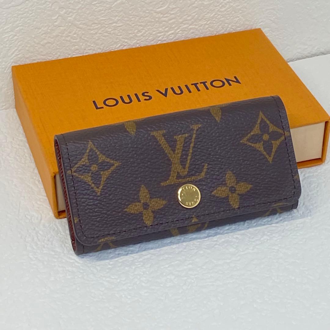 【未使用品】ルイヴィトン モノグラム4連キーケースミュルティクレ4 M69517