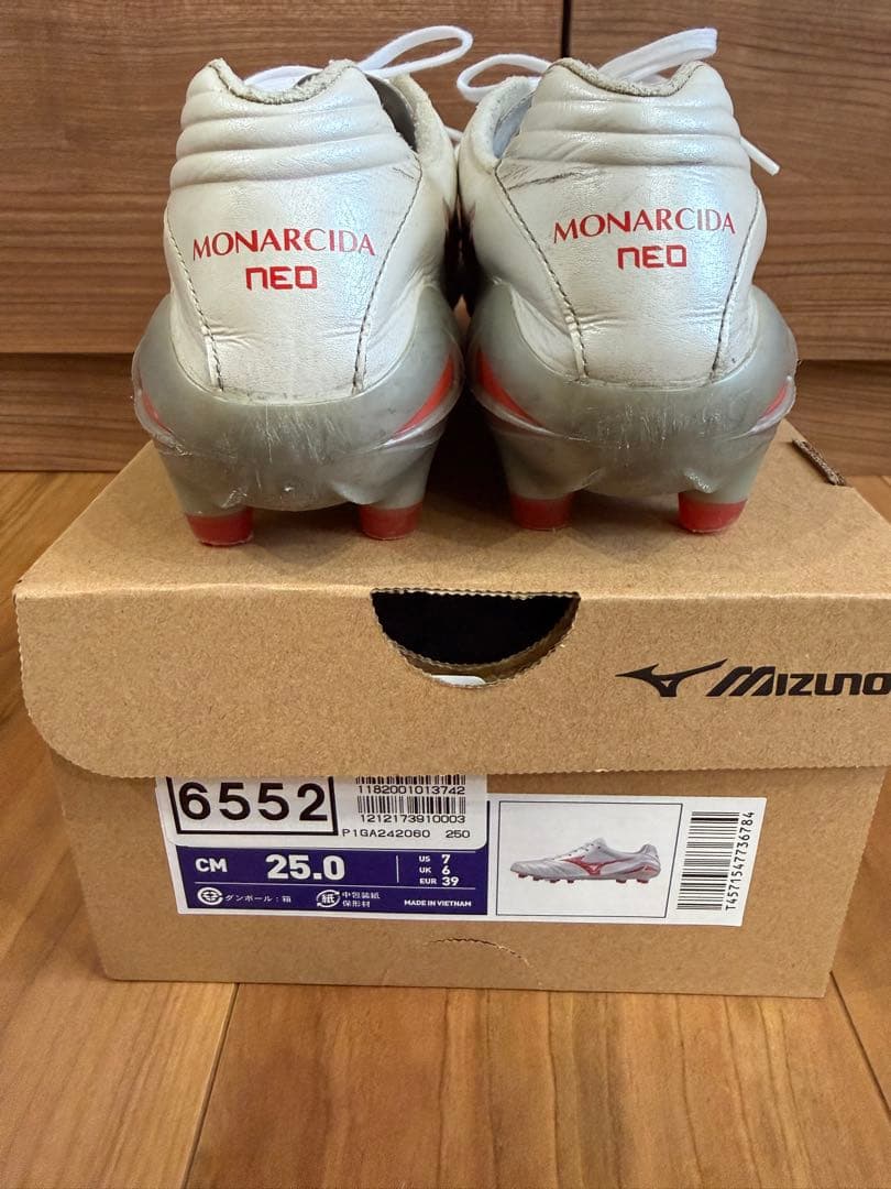 Mizuno モナルシーダネオ3エリート　レッド25センチ