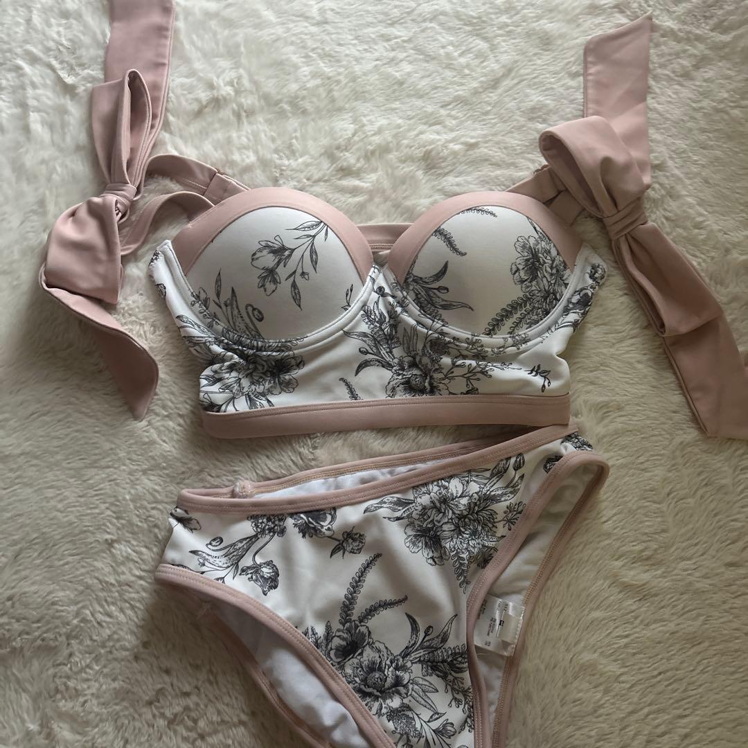 ダーリッチ　ショルダーリボンコルセットビキニ