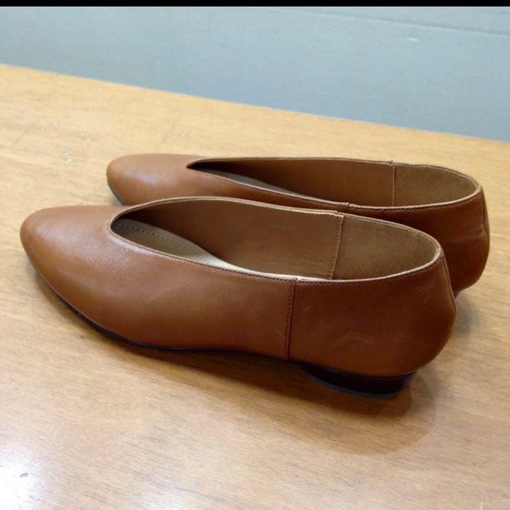 限定値下げ★未使用★enchanted 本革ソフトレザーVカットバブーシュ