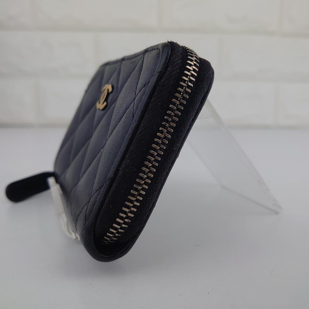 【美品】シャネル　マトラッセ　カードケース　小銭入れ　ミニ　財布　1179