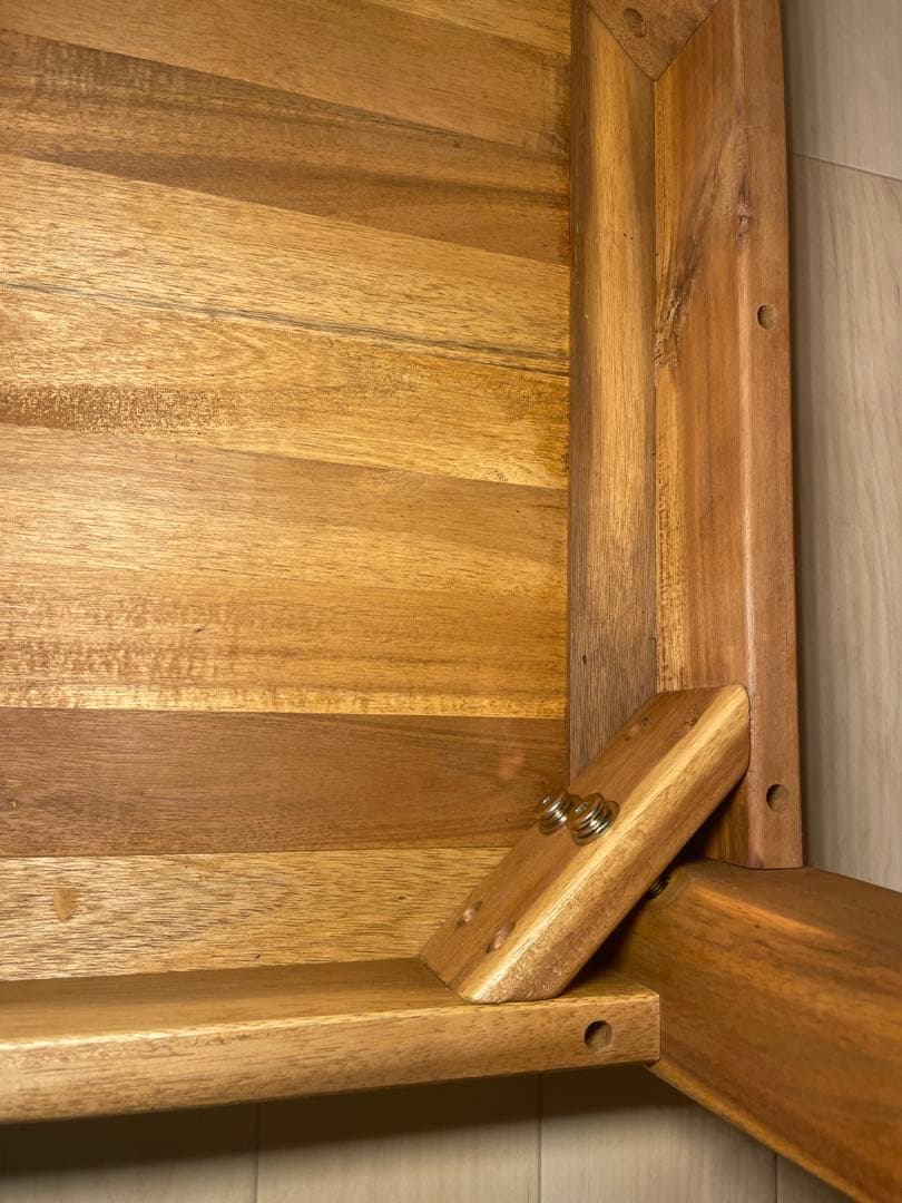 B-COMPANY Arunda 90ローテーブル 木製 北欧風