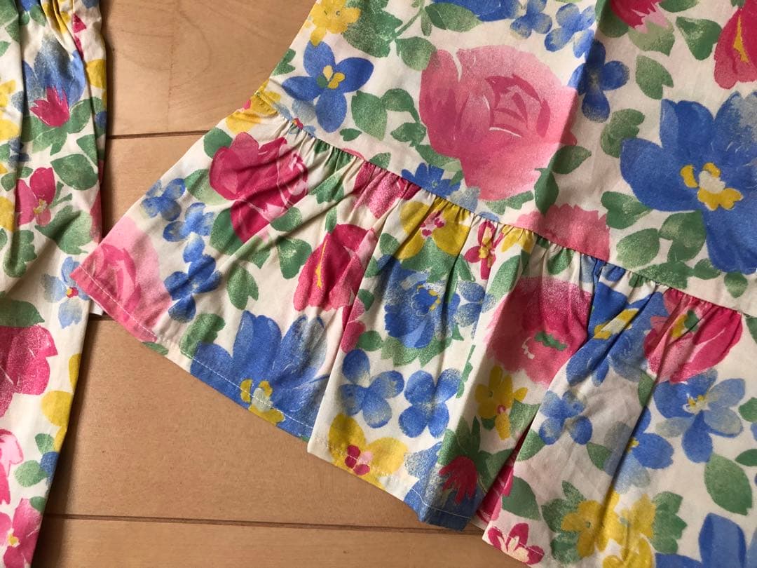 新品♡KP 花柄セットアップとシャーリングカットソーセット 150