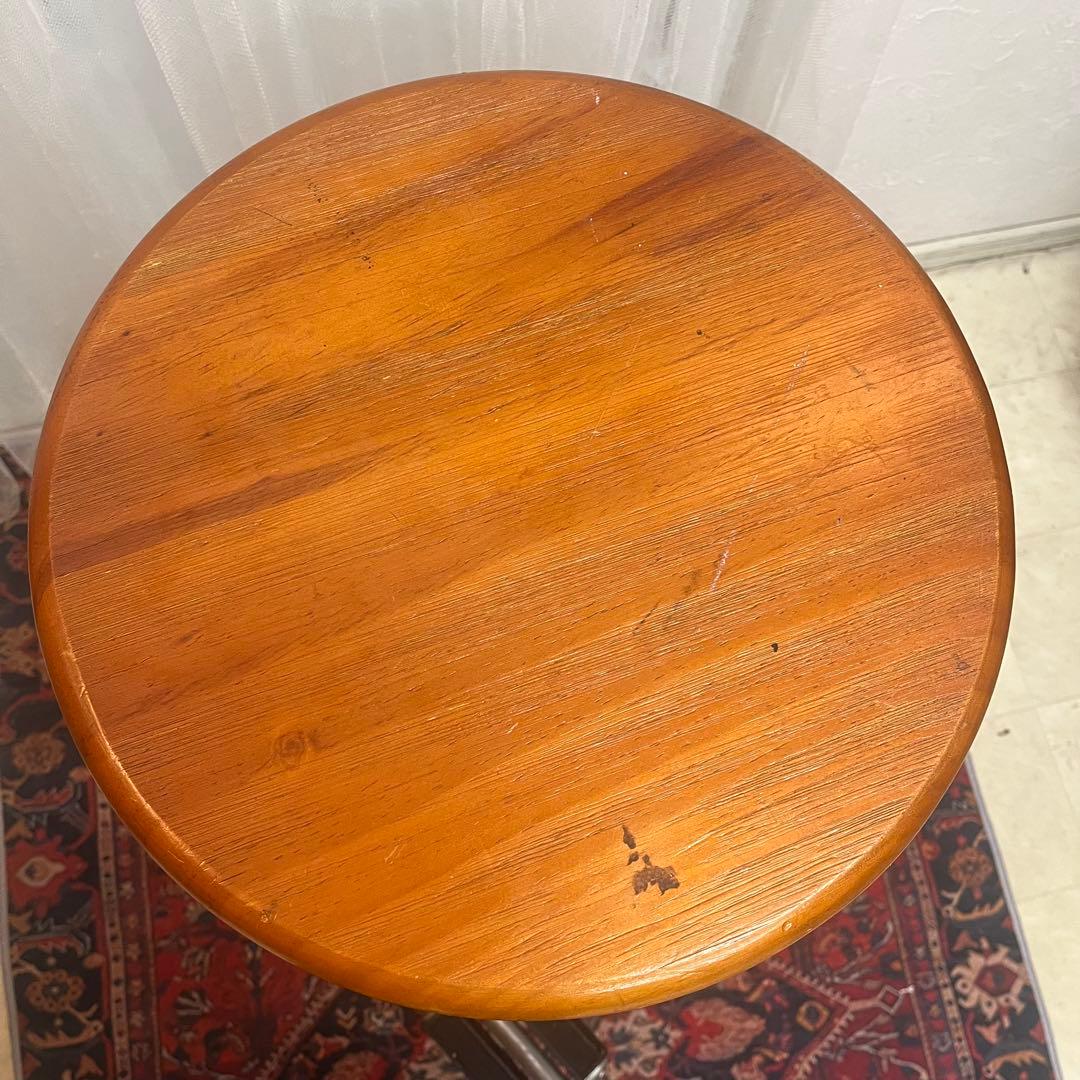 【インダストリアル、ヴィンテージ・スチールスツール、オールドレトロ椅子カウンター