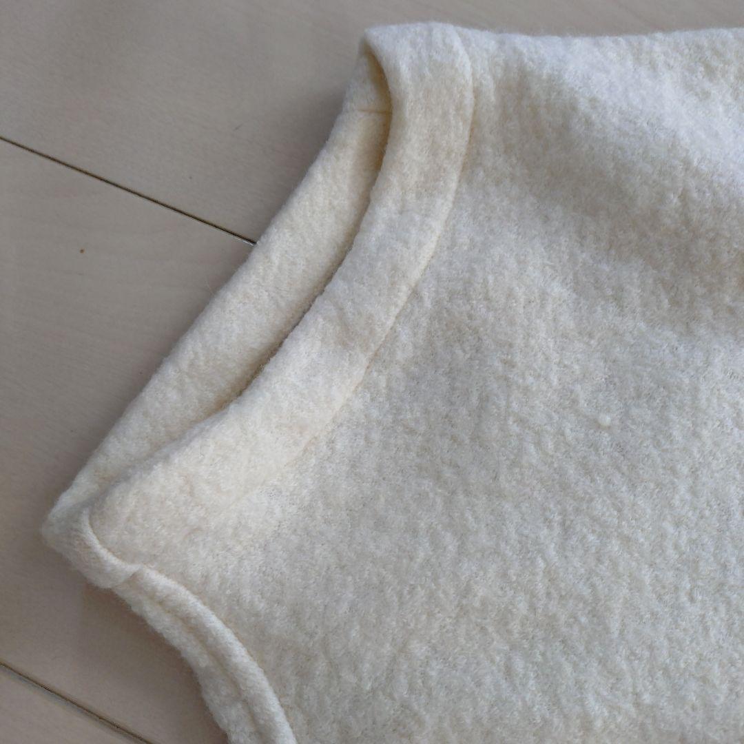 センソユニコ　モユル ホワイト ボタン付き ハイネック ポンチョ