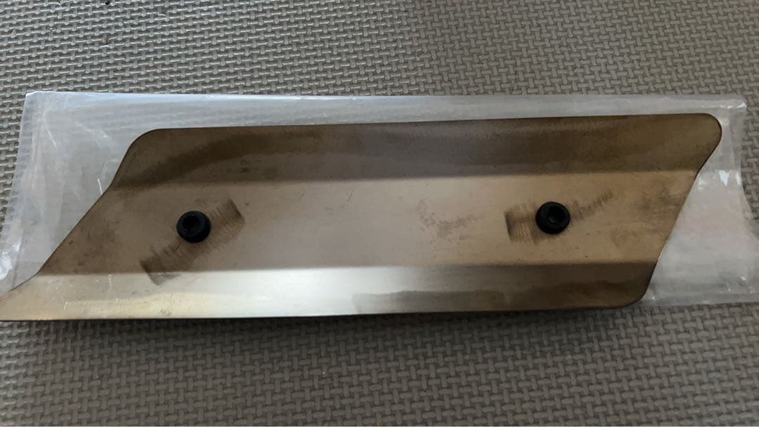 BUMBLEBEE 蛇年限定　チタンヒートガード