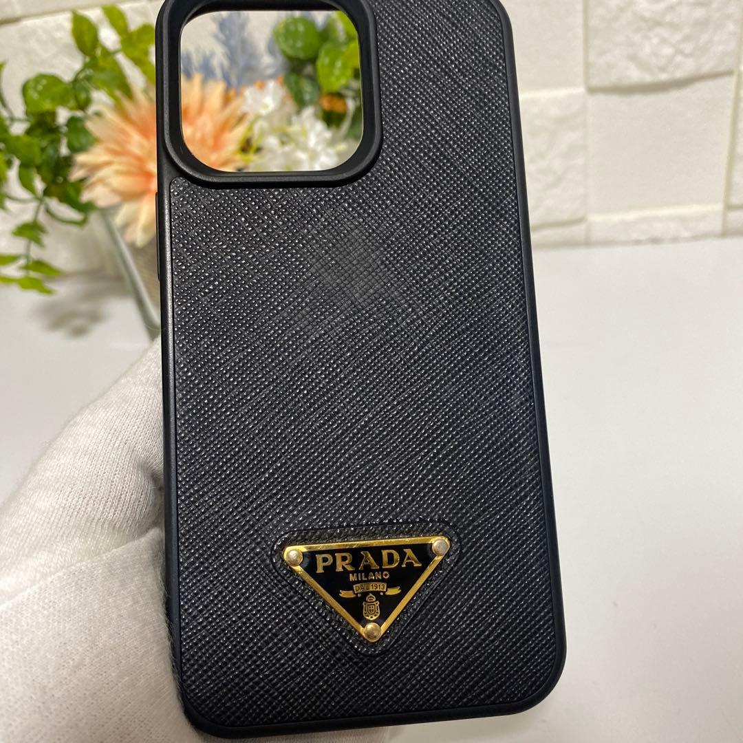 良品 PRADA iPhone13pro 黒 トライアングル ケース 付属品有り