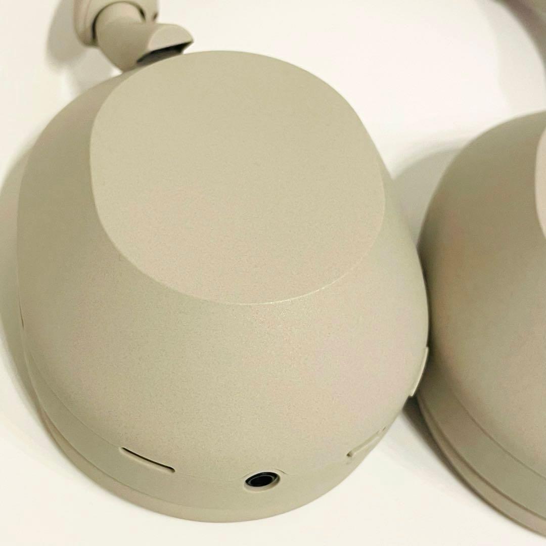 美品！SONY WH-1000XM5 プラチナシルバー 付属品完備 ノイキャン
