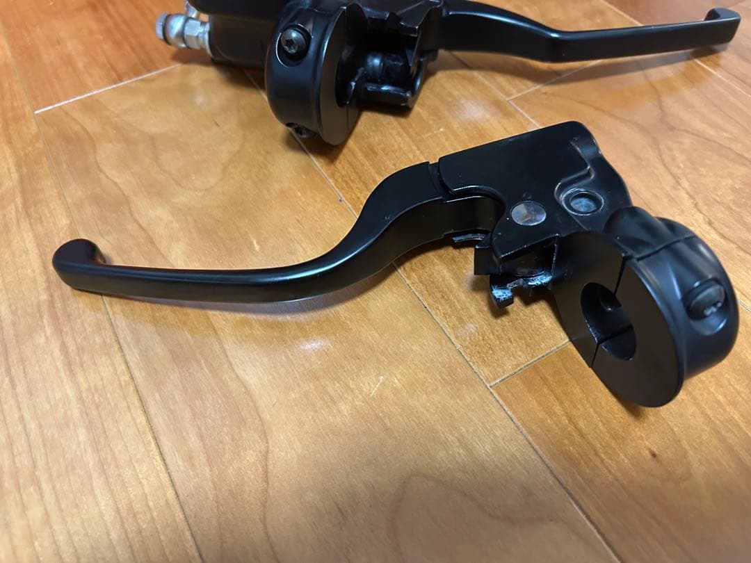 ハーレースポーツスター純正 マスターシリンダー ブレーキクラッチレバー一式
