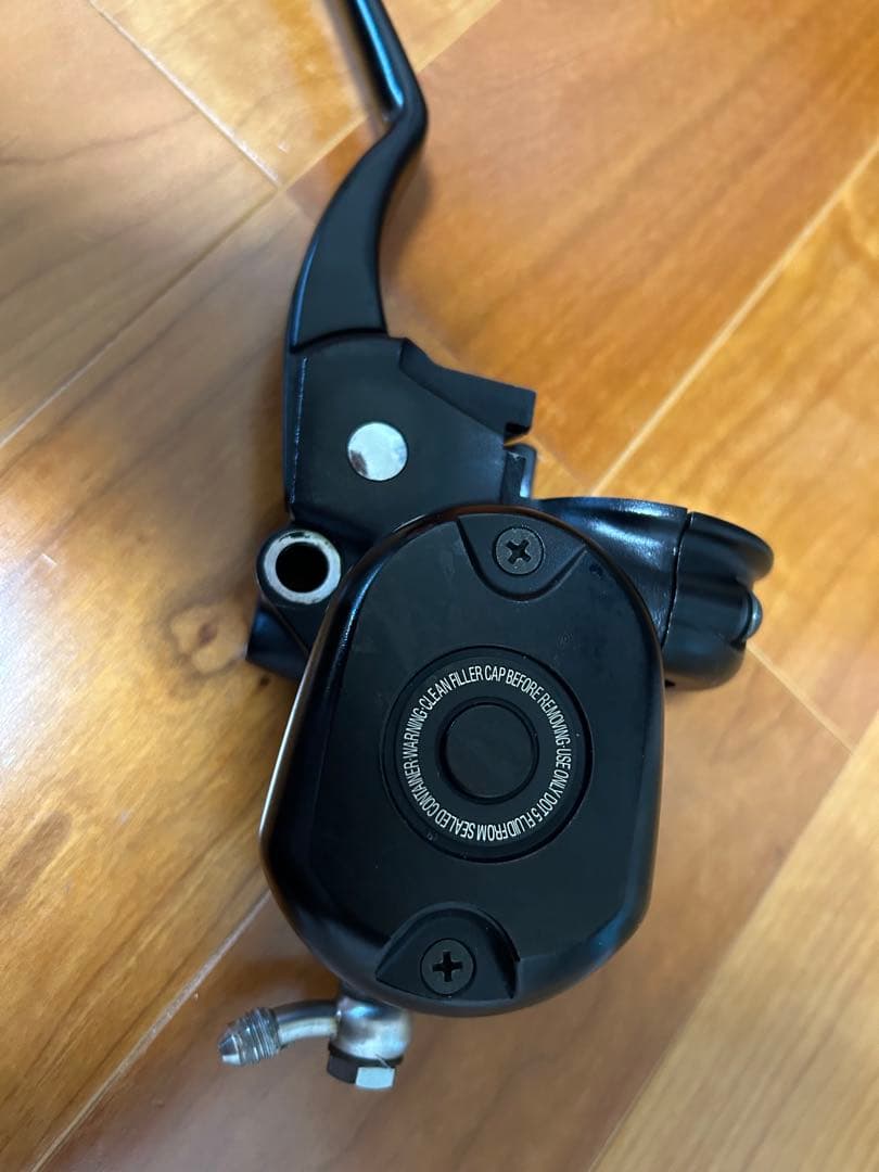 ハーレースポーツスター純正 マスターシリンダー ブレーキクラッチレバー一式