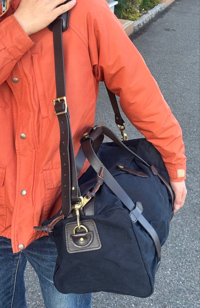 未使用品　ダッフルバッグ