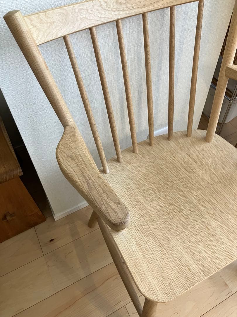 ダイニングチェア HAY J42