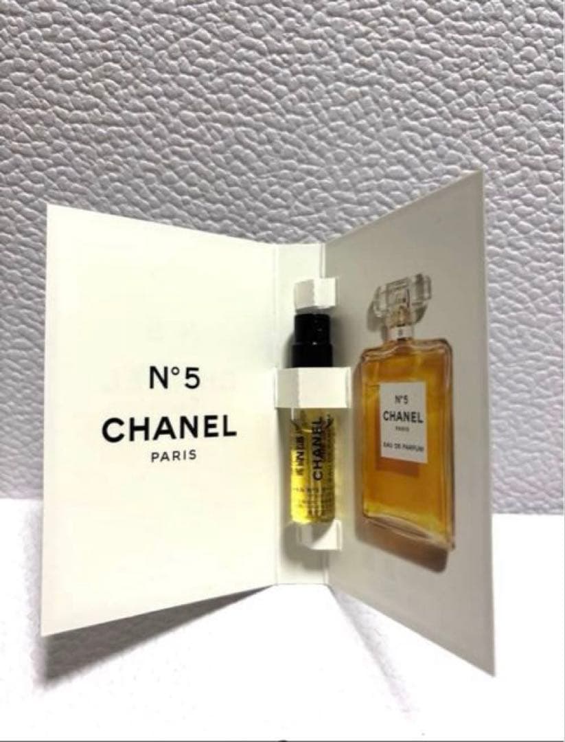 なるぴ シャネル ルルージュデュオウルトラトゥニュ 192コーラルピンク