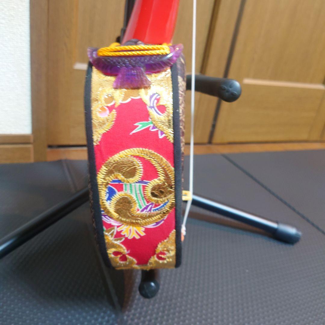 沖縄三線 人工皮 三味線 合皮 ヘビ皮柄 ⚠️漆剥がれ有ります　オマケでケース付