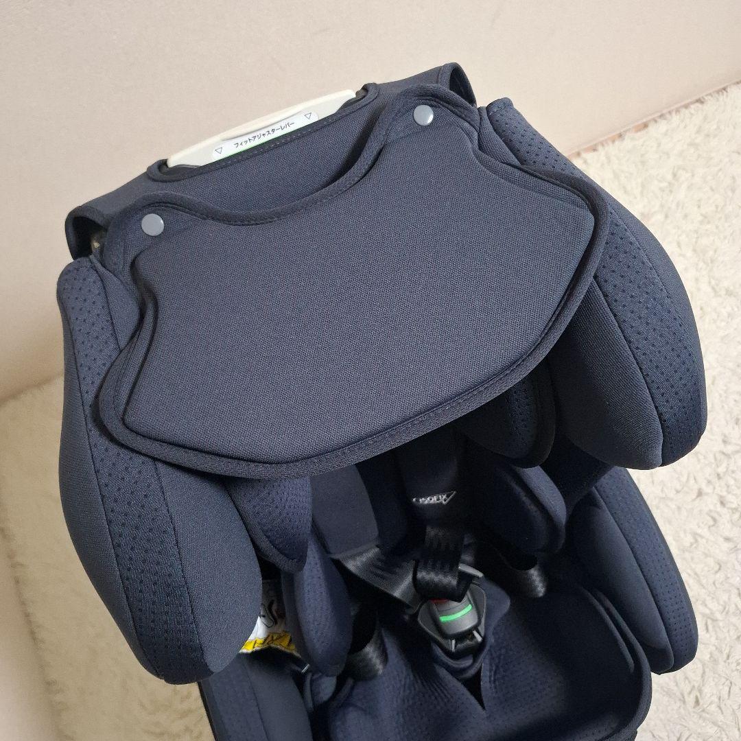 【未使用級美品】Aprica フラディアグロウ ISOFIX セーフティプラス