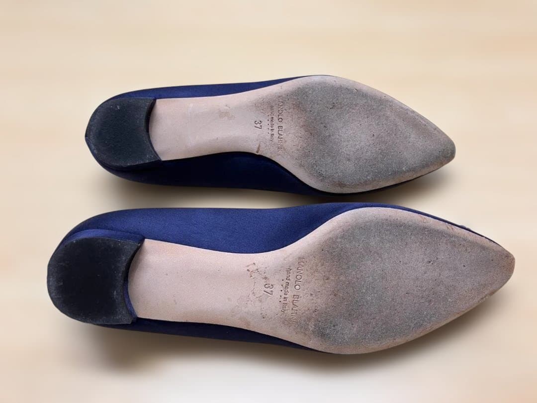 き*ん様 MANOLO BLAHNIK 美品マノロブラニク　ハンギシ37 パンプ