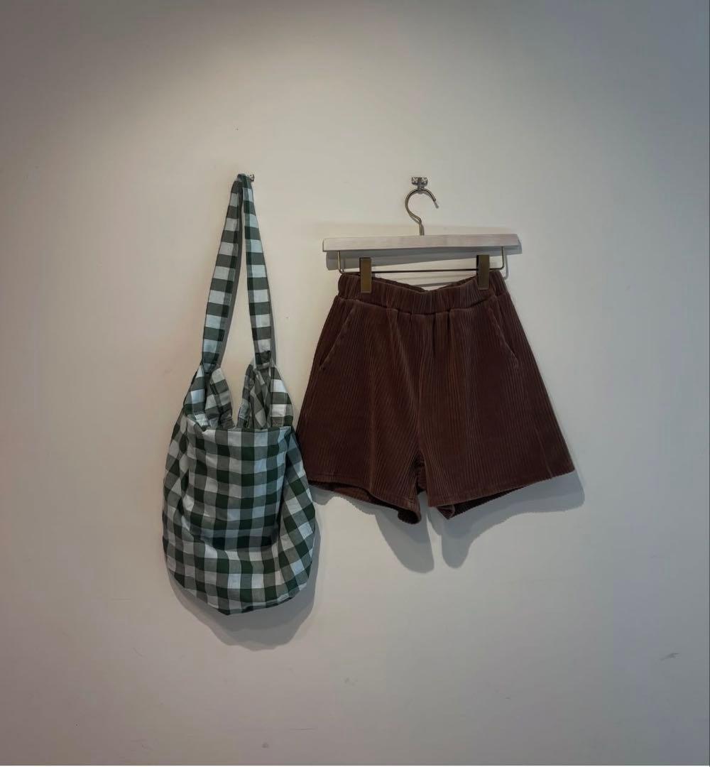 新品コーデュロイパンツ　brown ayakawasaki