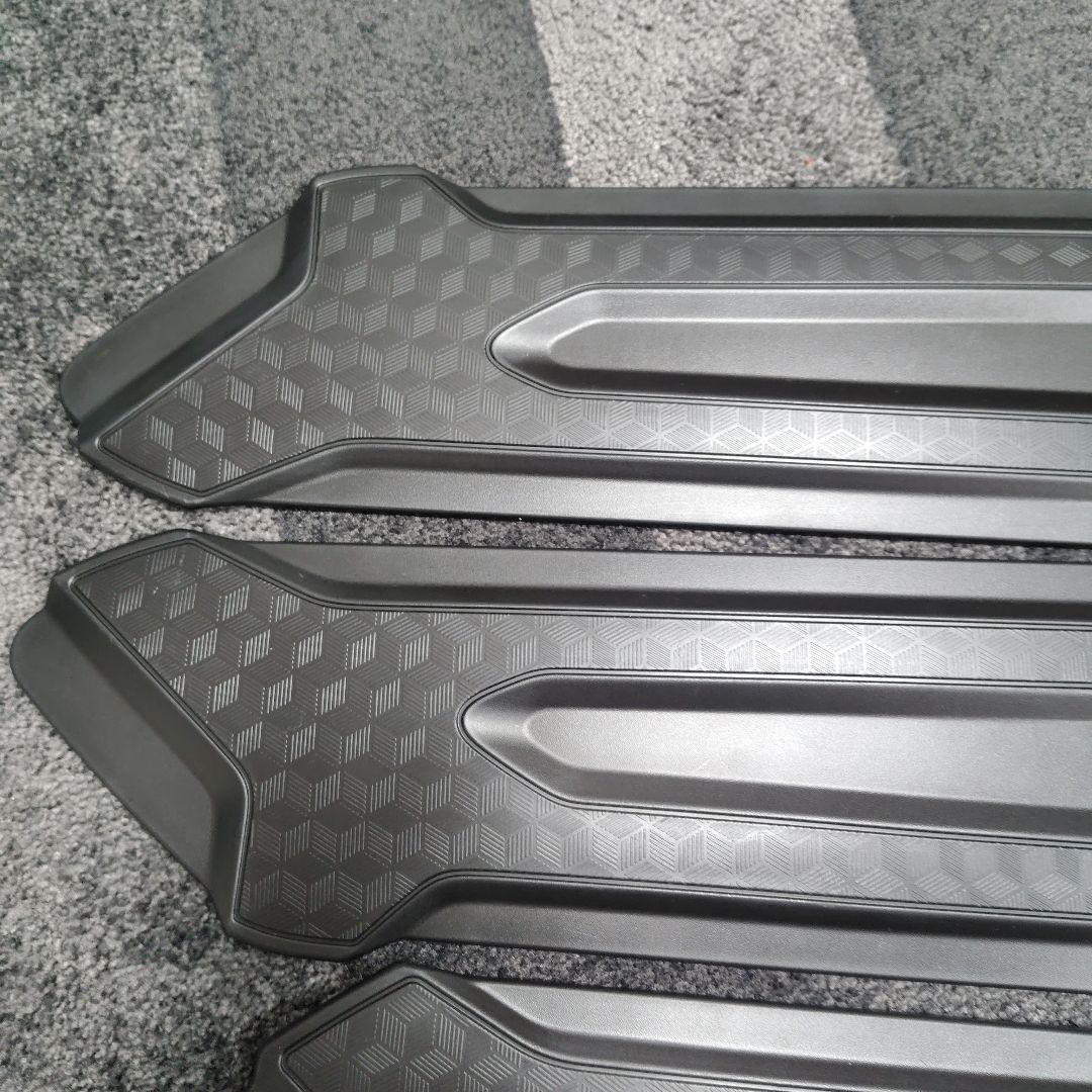 m*o様 SLフォレスター/GUクロストレックボディサイドプロテクターJ1017