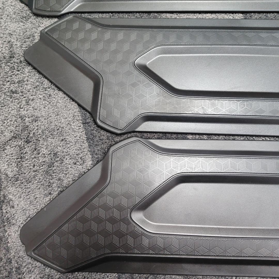 m*o様 SLフォレスター/GUクロストレックボディサイドプロテクターJ1017