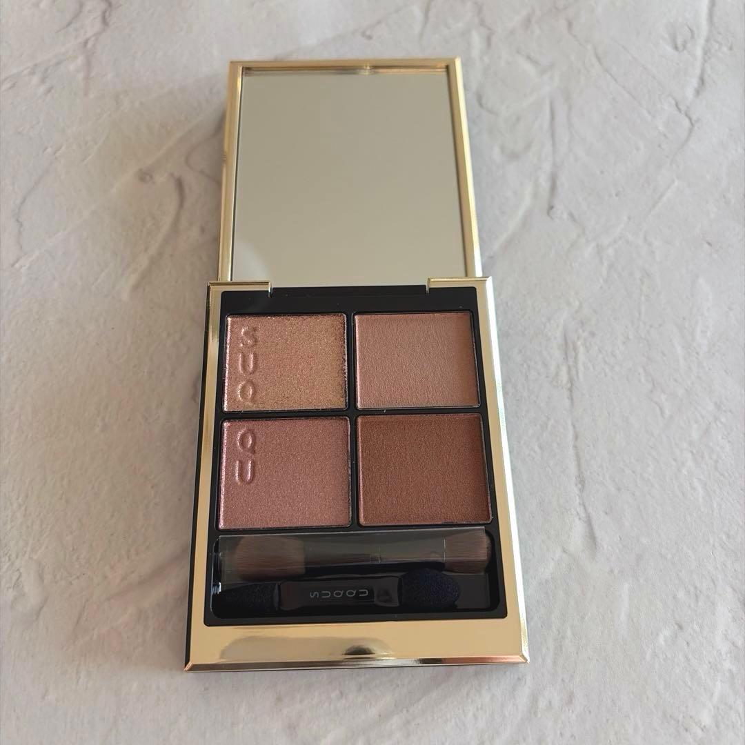 SUQQU シグニチャーカラーアイズ　アイシャドウ152囁咲