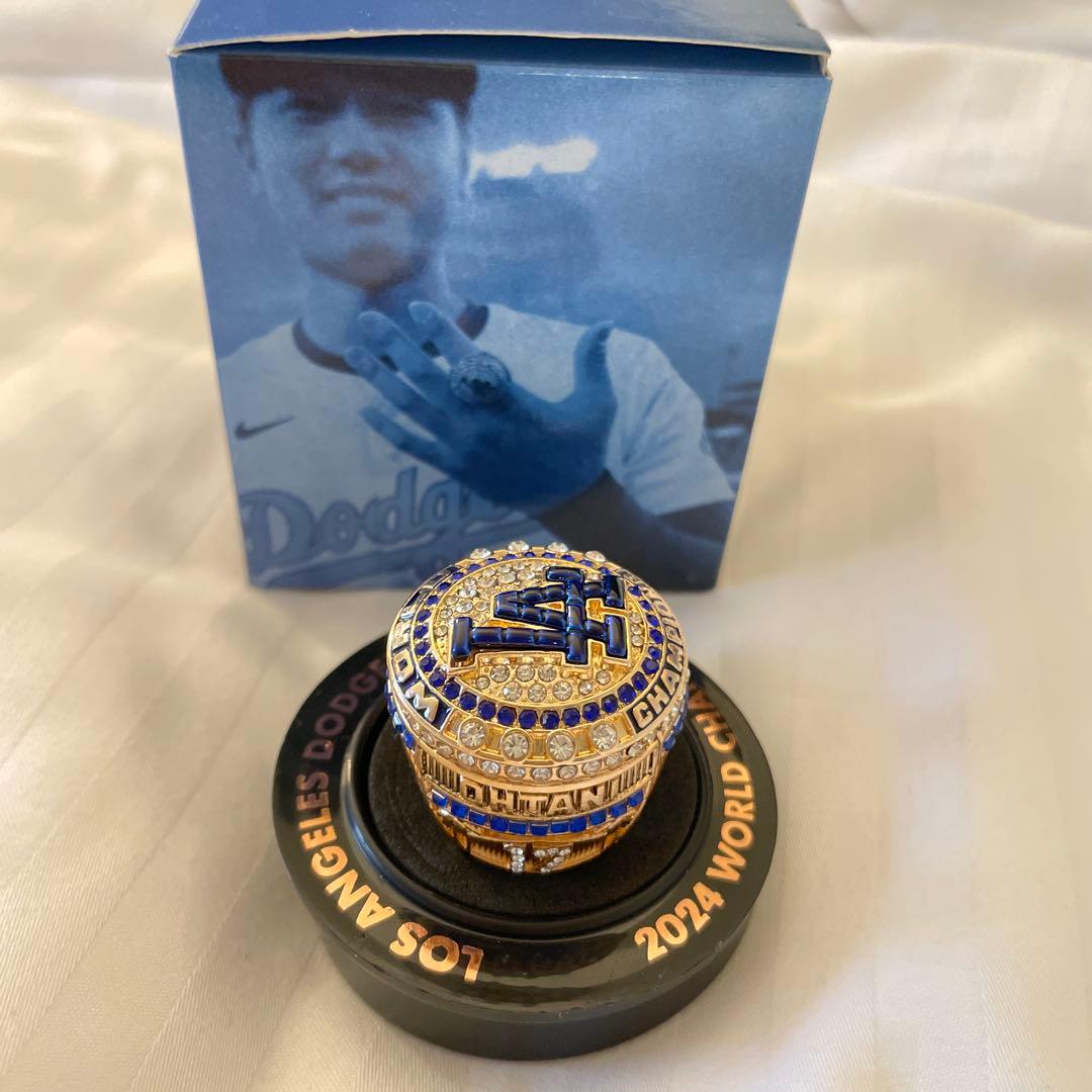 2024年ロサンゼルス・ドジャースレプリカリング