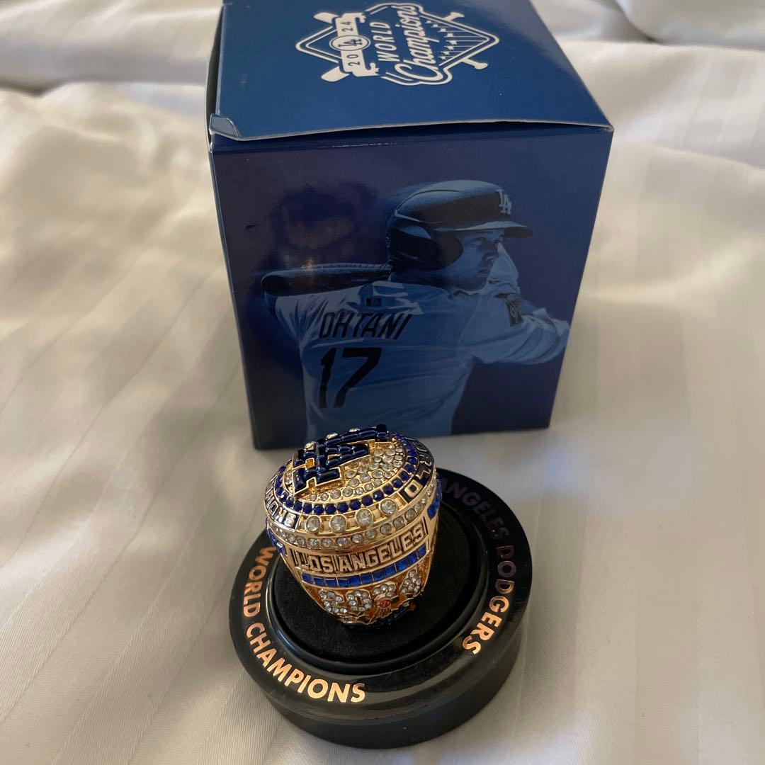 2024年ロサンゼルス・ドジャースレプリカリング