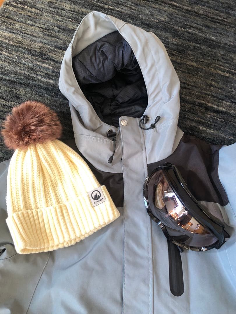 2024年購入　スキーウェア　セット　レディース　L