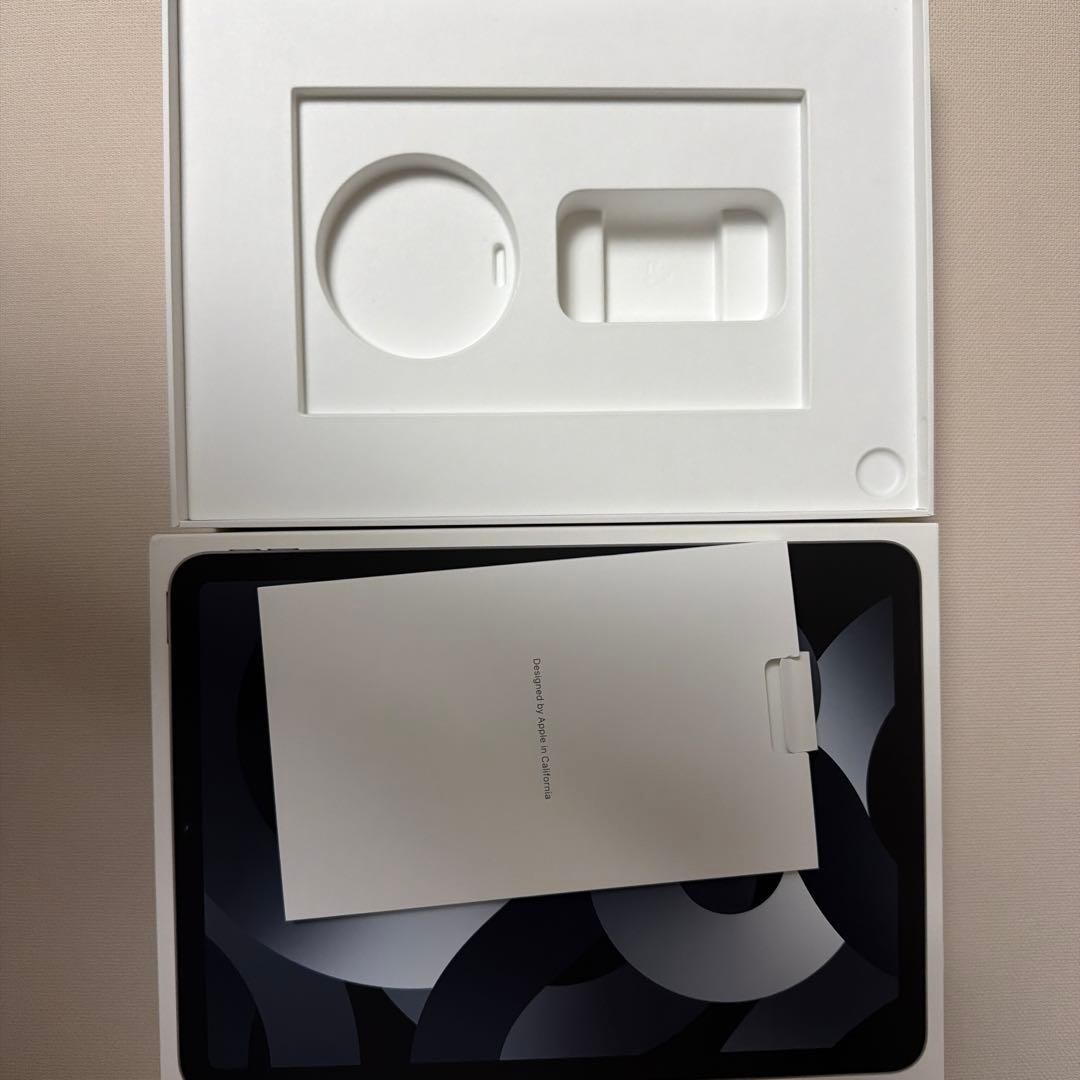 Apple iPad Air 第5世代　スペースグレイ