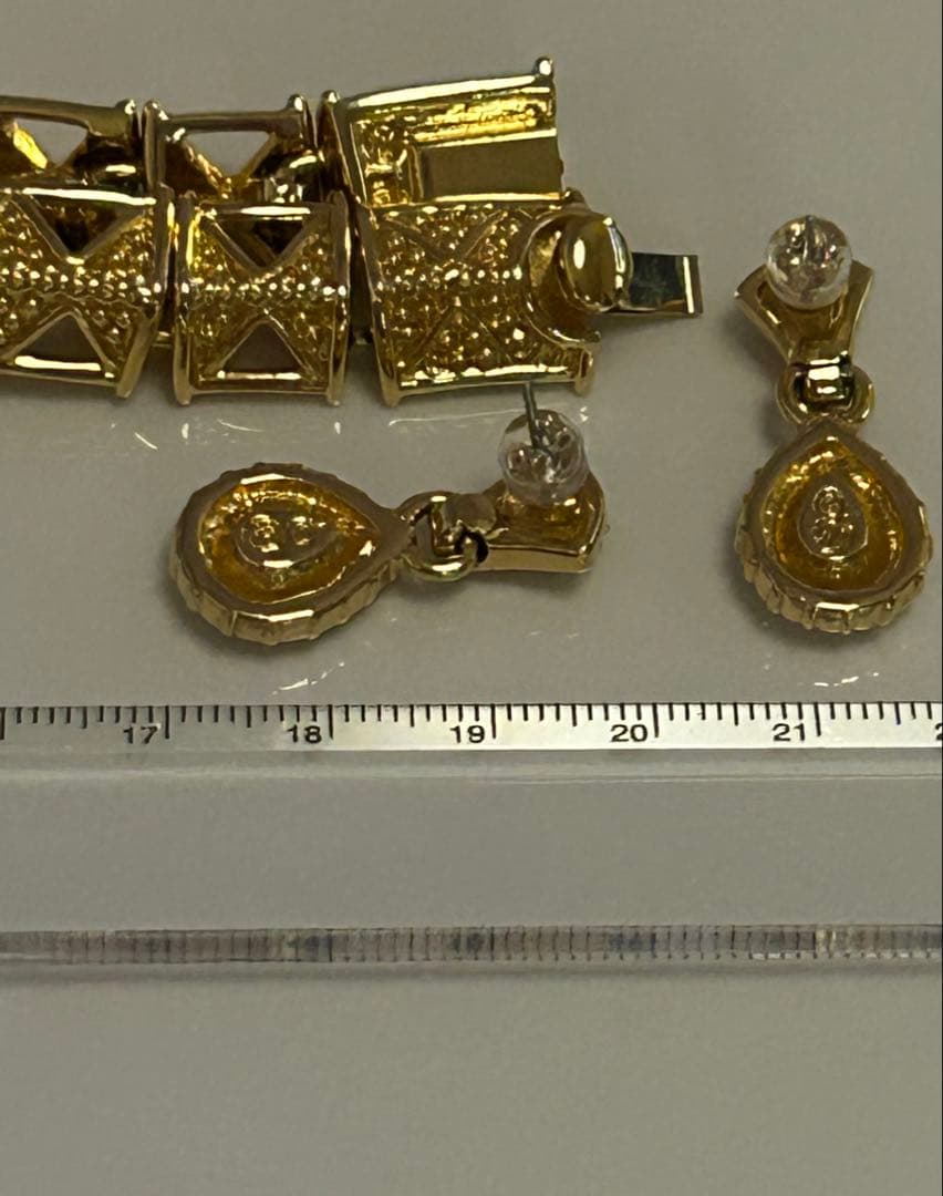 SWAROVSKI スワロフスキー ネックレス ピアス