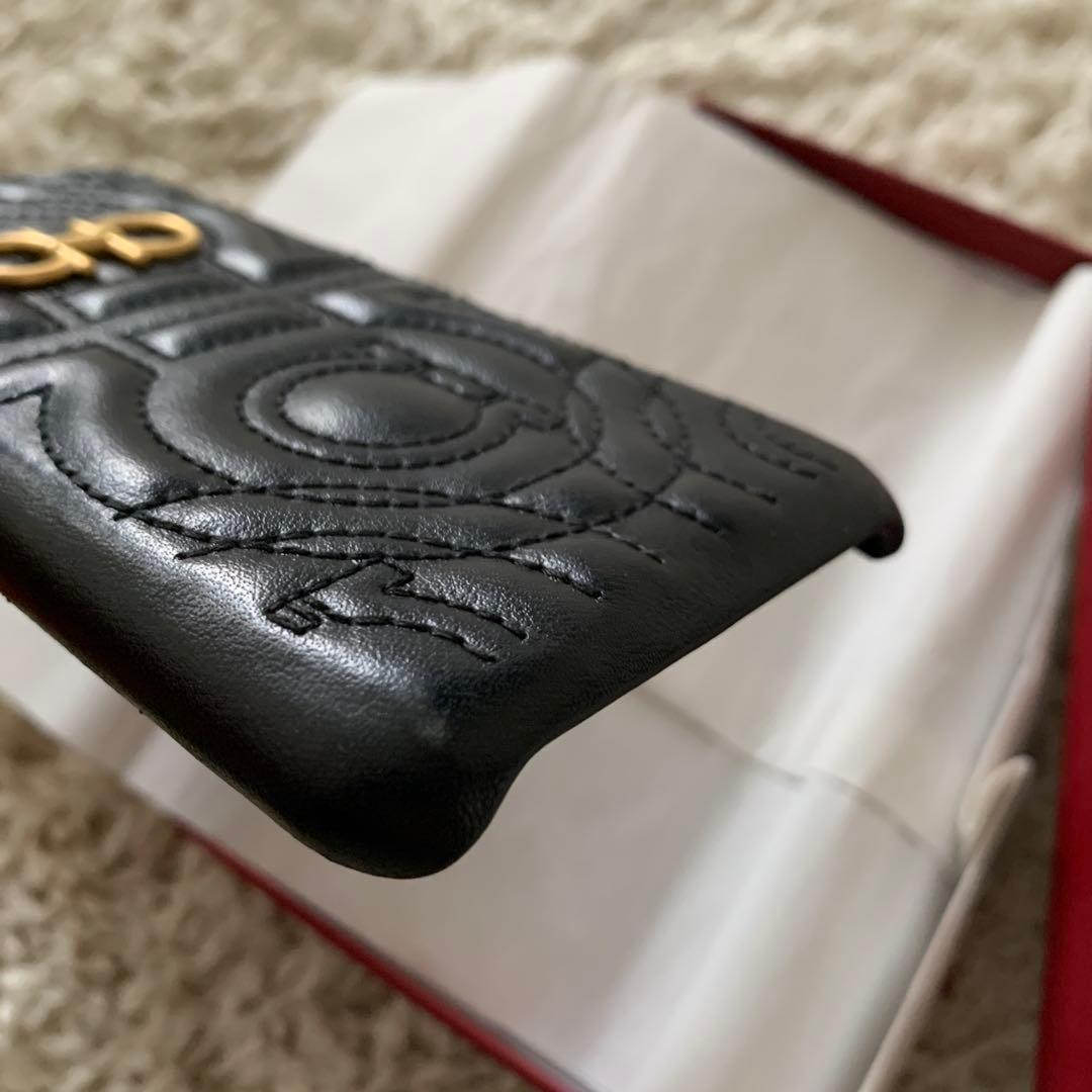 【極美品】Ferragamo iPhone SE /7/8 レザー ケース 本革
