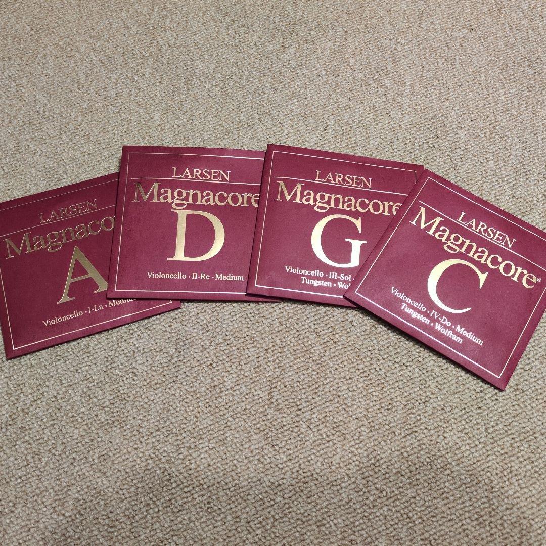 中古ラーセン マグナコア ミディアム　4本セット