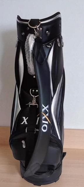 吉田幸真送料無料//展示品XXIO ゴルフバッグ 新品未使用 黒/銀
